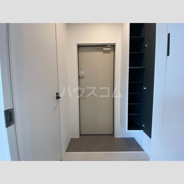 3/22 玄関