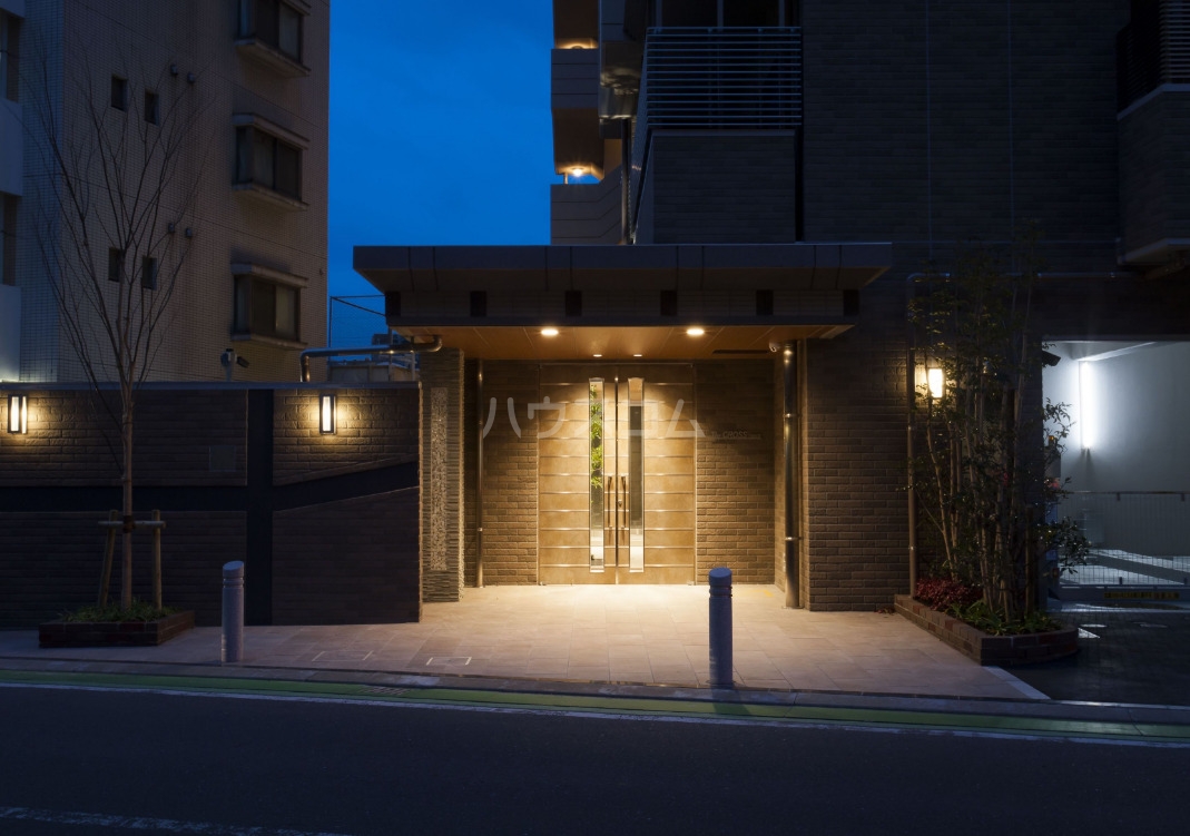 22/30 エントランス