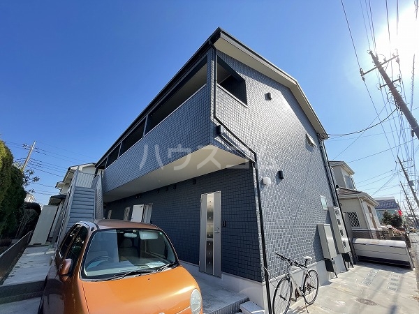 28/30 エントランス