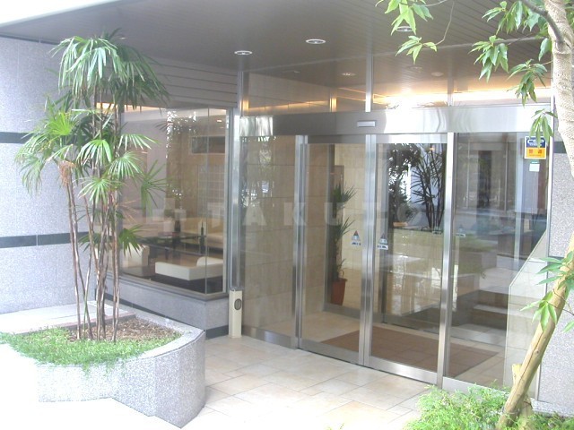 15/25 エントランス