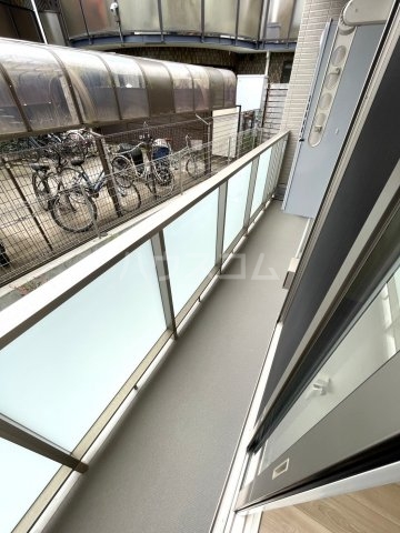 21/30 バルコニー