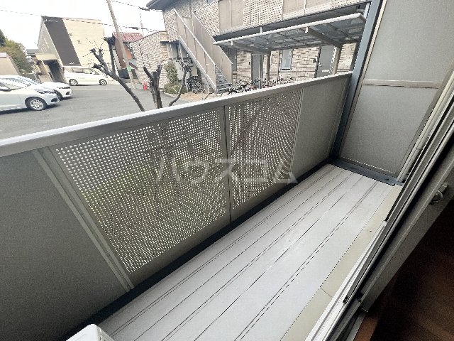 23/30 バルコニー