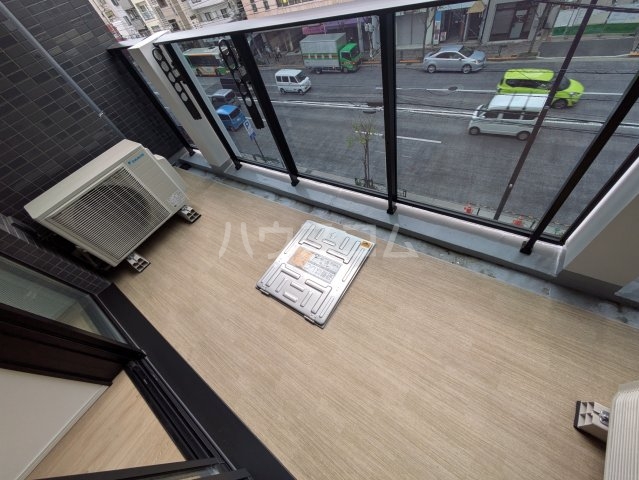 21/30 バルコニー
