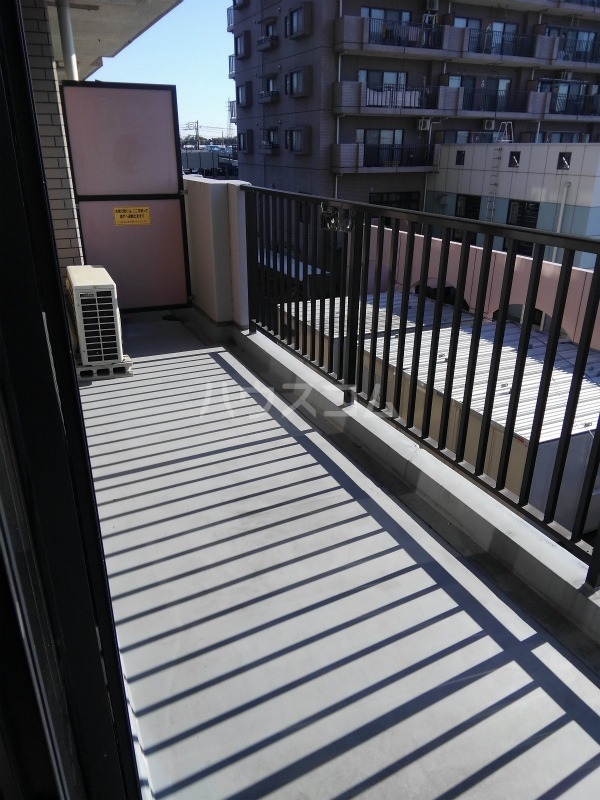 15/18 バルコニー