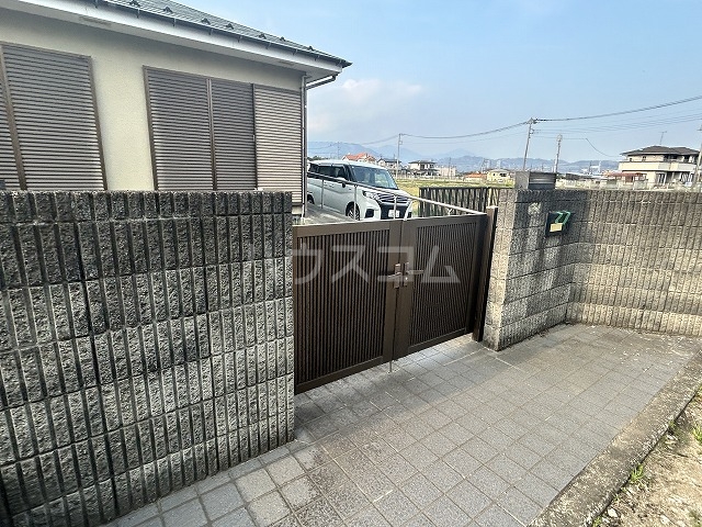 3/6 エントランス