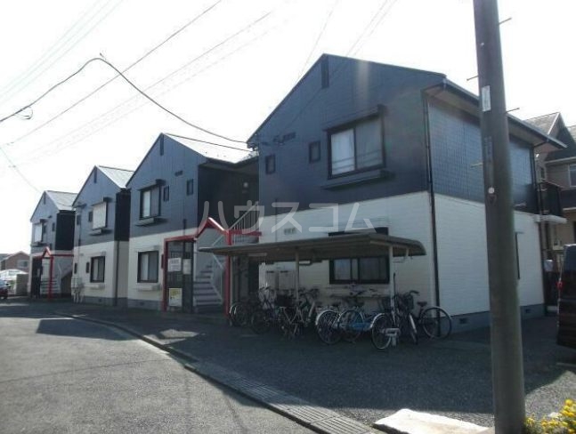 16/26 エントランス