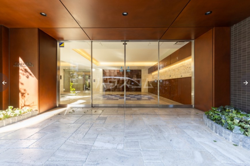 4/8 エントランス