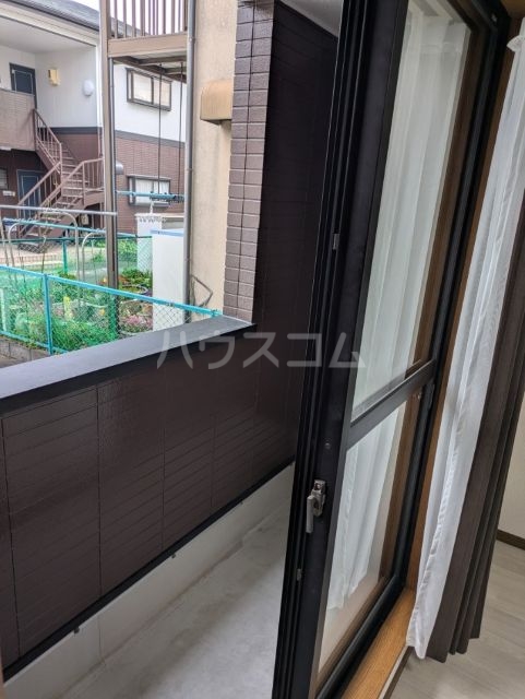 18/26 バルコニー