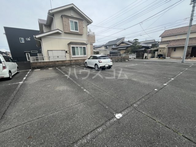 3/4 駐車場