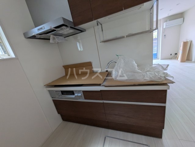 13/30 キッチン