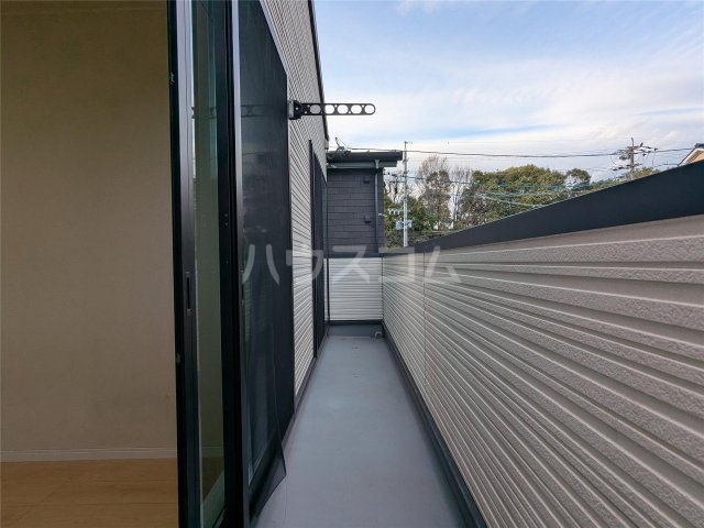 18/23 バルコニー