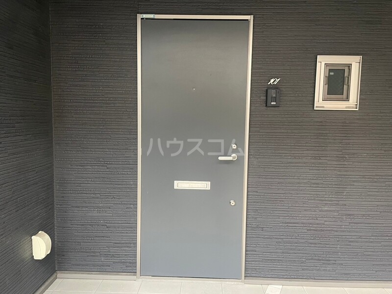 17/21 エントランス