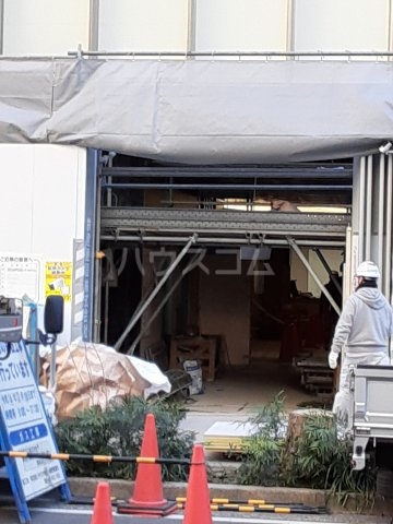 20/28 エントランス