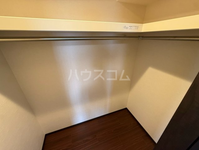 13/30 収納