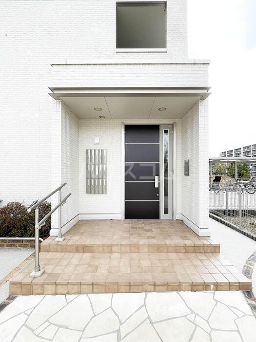 14/21 エントランス