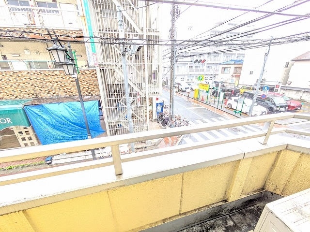 16/28 バルコニー