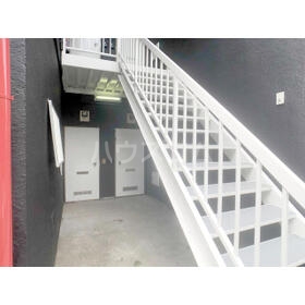 14/20 エントランス