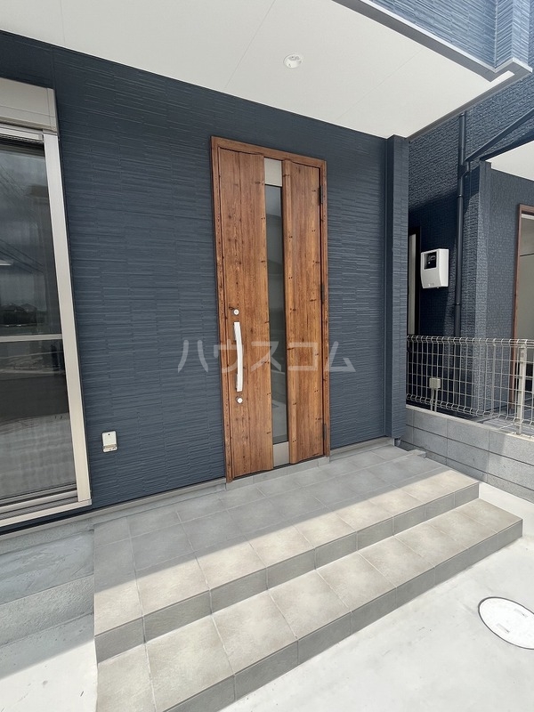 15/27 エントランス