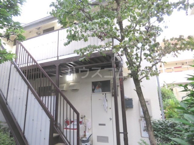 14/21 エントランス