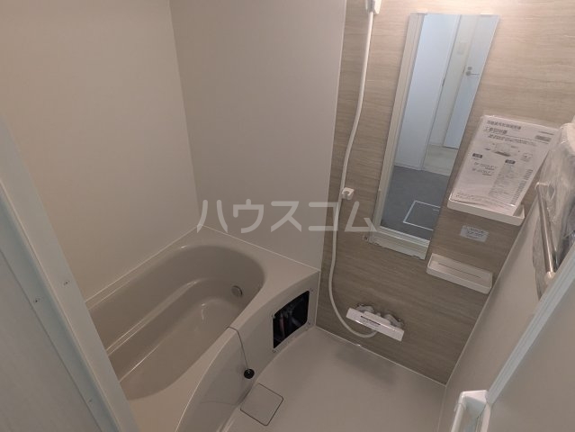 14/30 浴室