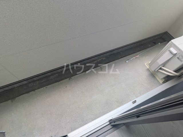 21/30 バルコニー