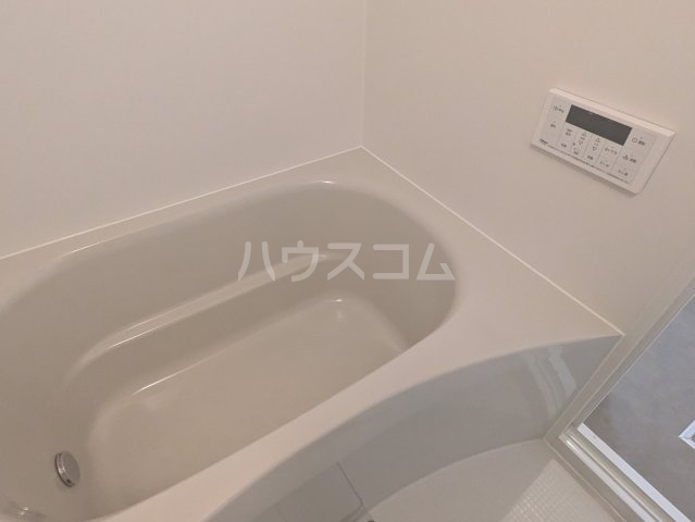 14/30 浴室