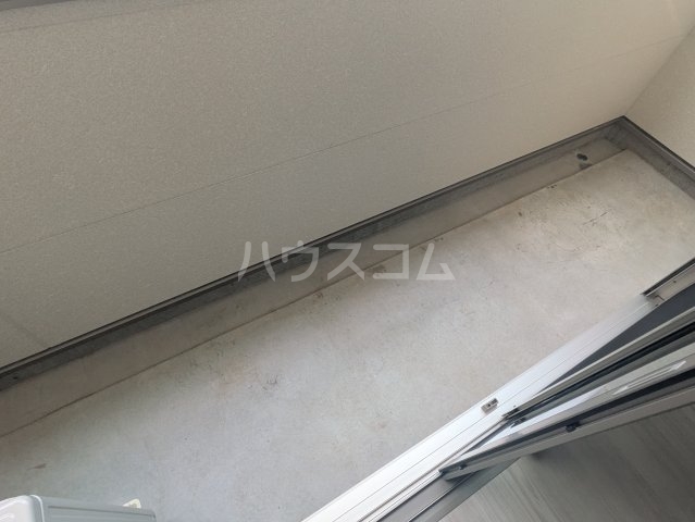 23/30 バルコニー