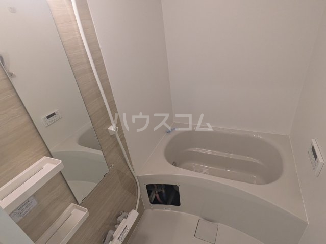 17/30 浴室
