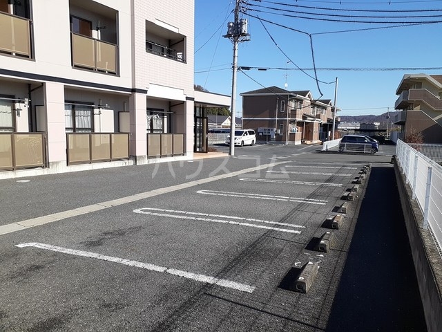 15/21 駐車場