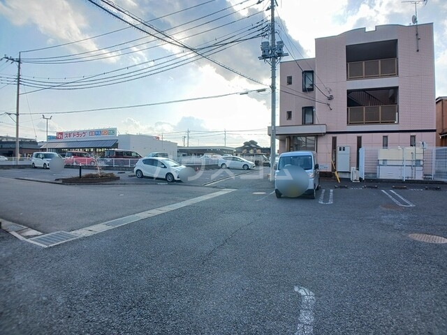 15/21 駐車場