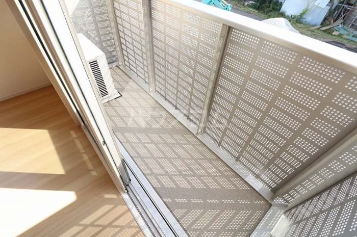 13/20 バルコニー