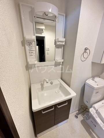 13/19 洗面