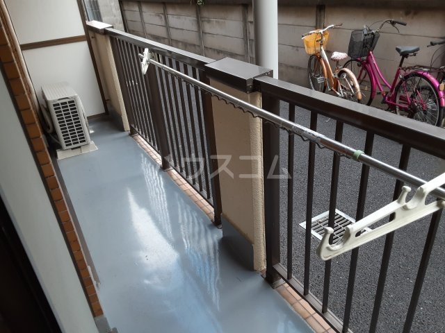 17/23 バルコニー