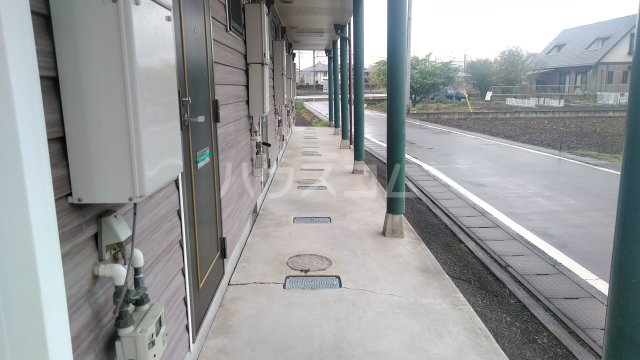 15/22 エントランス