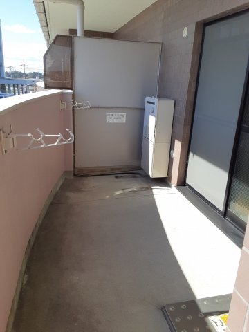 20/30 バルコニー