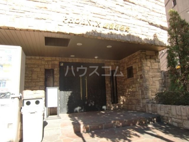 2/4 エントランス