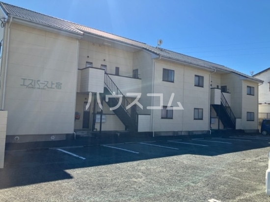 13/19 エントランス