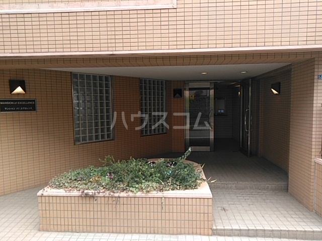 16/25 エントランス