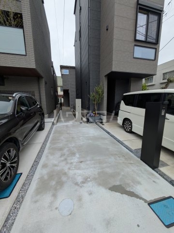 28/30 駐車場