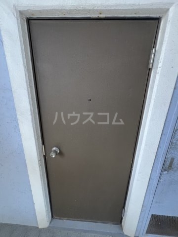 13/30 玄関