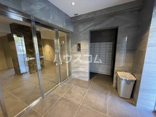 2/6 エントランス