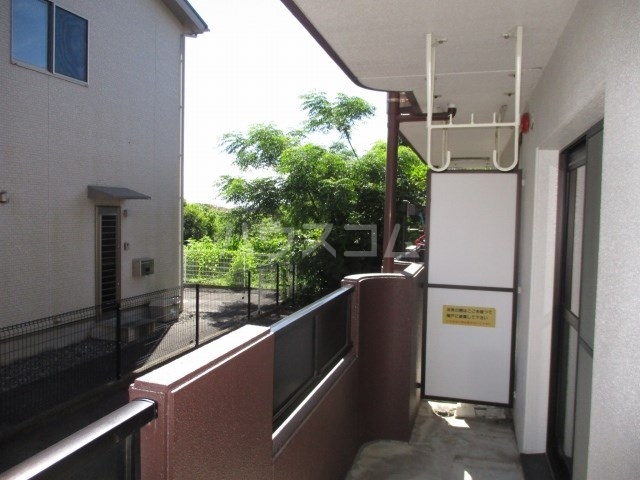22/28 バルコニー