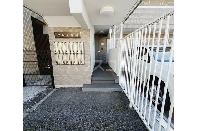 19/24 エントランス