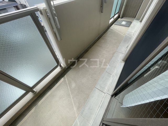 21/30 バルコニー