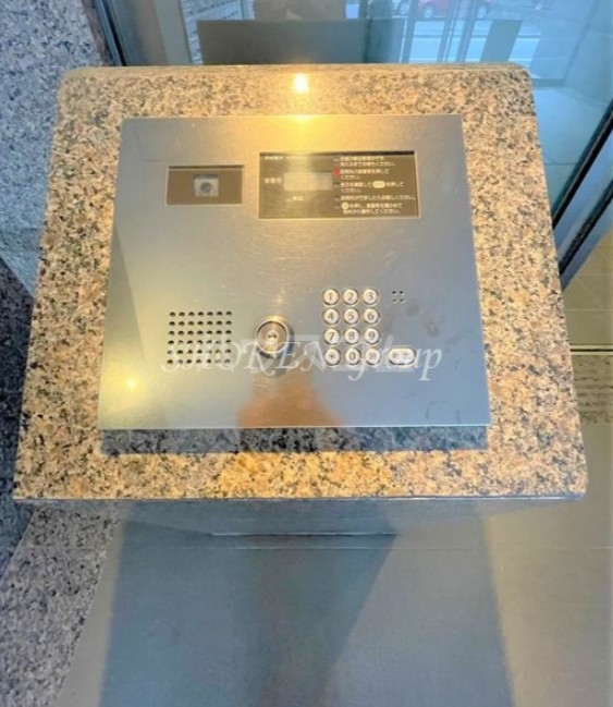 9/10 エントランス