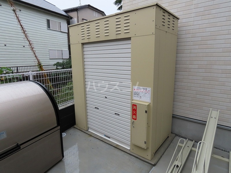 18/22 エントランス