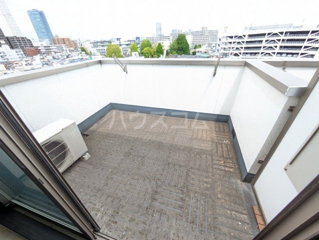 14/25 バルコニー