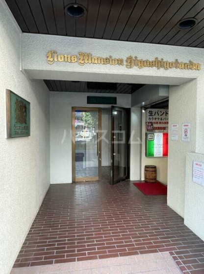 2/10 エントランス