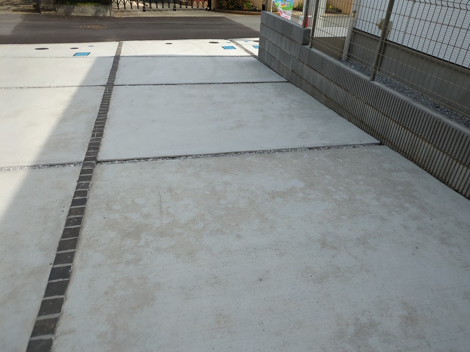 17/27 駐車場