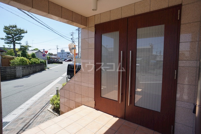 5/7 エントランス